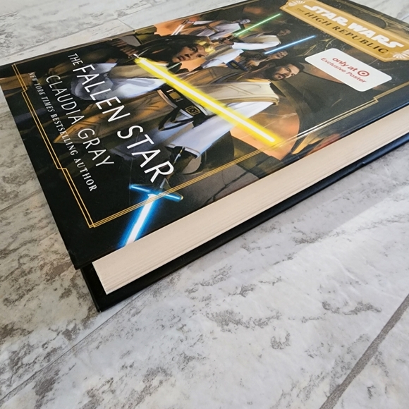 Star Wars High Republic: The Fallen Star hardback book with exclusive poster - Picture 13 of 15